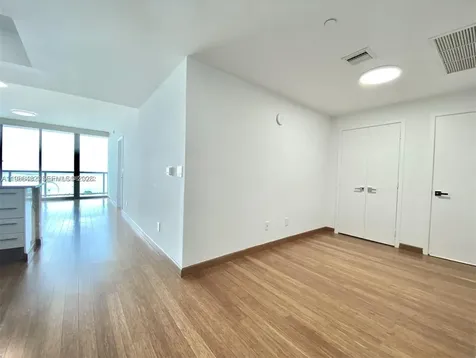 888 Biscayne Boulevard Miami FL 33132