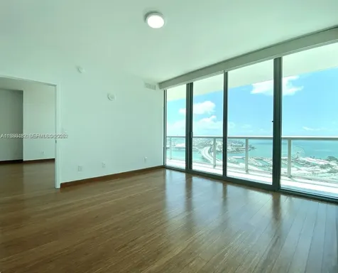 888 Biscayne Boulevard Miami FL 33132
