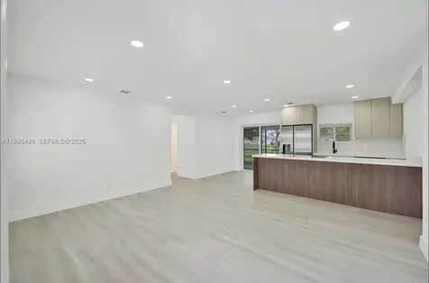 5023 SW 93rd Avenue Cooper City FL 33328