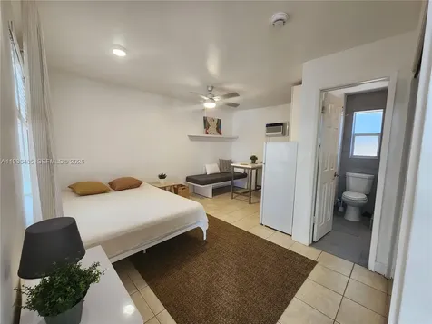 315 Walnut Street Hollywood FL 33019