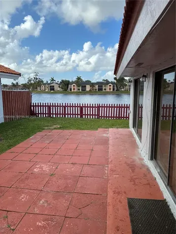 8273 NW 188th Terrace Hialeah FL 33015