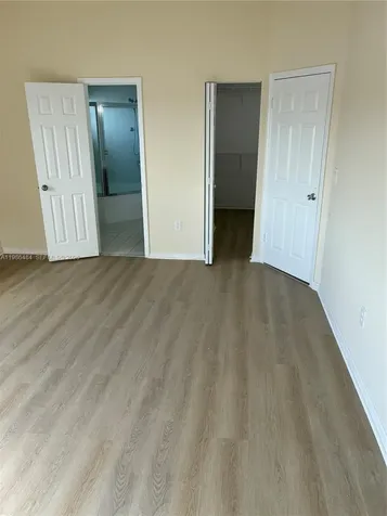 8273 NW 188th Terrace Hialeah FL 33015