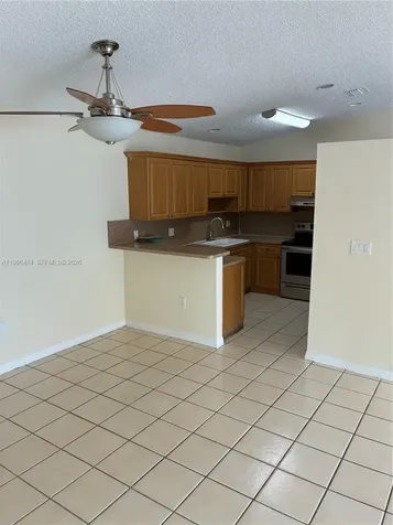8273 NW 188th Terrace Hialeah FL 33015