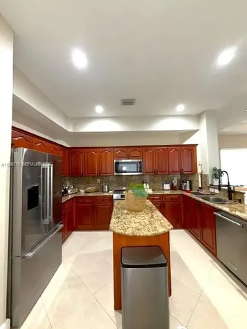 7770 NW 161st Terrace Miami Lakes FL 33016