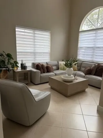 7770 NW 161st Terrace Miami Lakes FL 33016