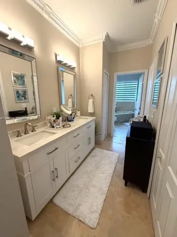 7770 NW 161st Terrace Miami Lakes FL 33016