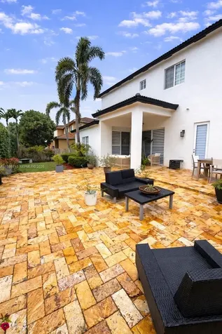 7770 NW 161st Terrace Miami Lakes FL 33016