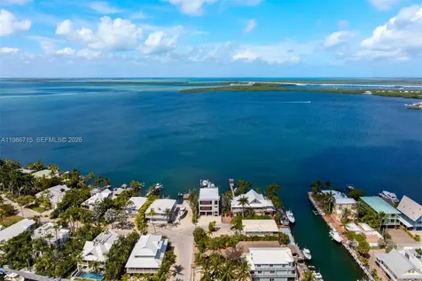 21 Stillwright Way Key Largo FL 33037