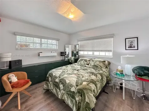 1611 West Avenue Miami Beach FL 33139