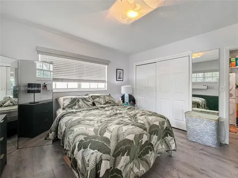 1611 West Avenue Miami Beach FL 33139