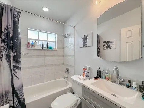 1611 West Avenue Miami Beach FL 33139