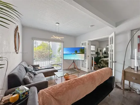 1611 West Avenue Miami Beach FL 33139