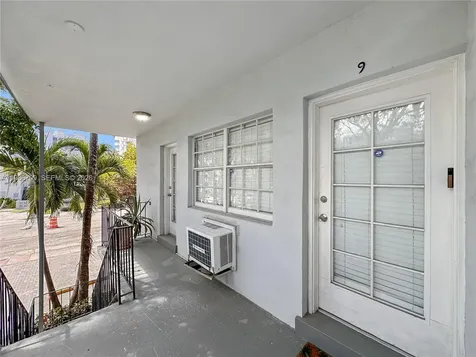 1611 West Avenue Miami Beach FL 33139