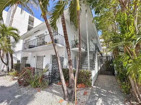 1611 West Avenue Miami Beach FL 33139