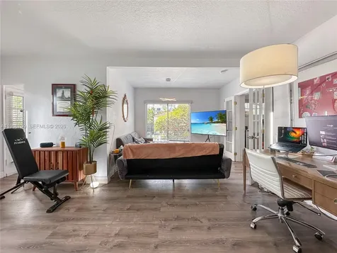 1611 West Avenue Miami Beach FL 33139