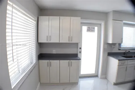 622 NE 6th Street Hallandale Beach FL 33009