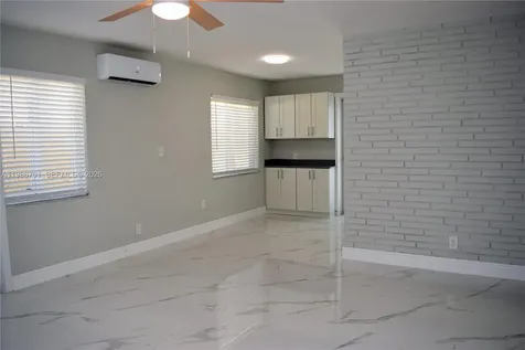 622 NE 6th Street Hallandale Beach FL 33009
