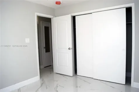 622 NE 6th Street Hallandale Beach FL 33009