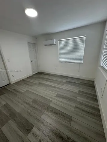 5995 NW 24th Avenue Miami FL 33142