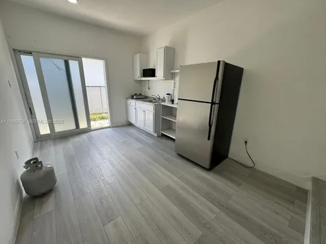 5995 NW 24th Avenue Miami FL 33142