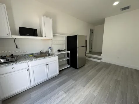 5995 NW 24th Avenue Miami FL 33142