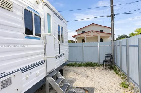 5995 NW 24th Avenue Miami FL 33142