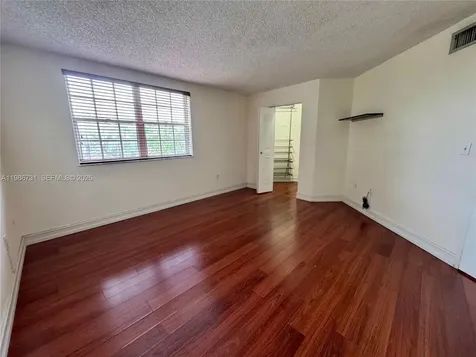 9731 Fontainebleau Boulevard Miami FL 33172