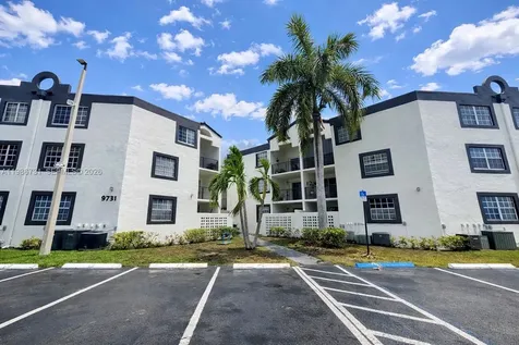 9731 Fontainebleau Boulevard Miami FL 33172