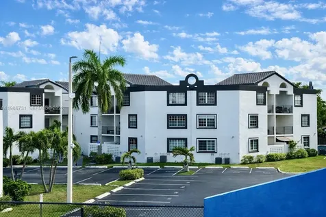9731 Fontainebleau Boulevard Miami FL 33172