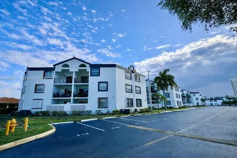 9731 Fontainebleau Boulevard Miami FL 33172
