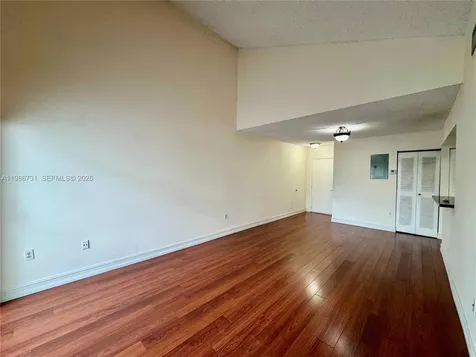 9731 Fontainebleau Boulevard Miami FL 33172