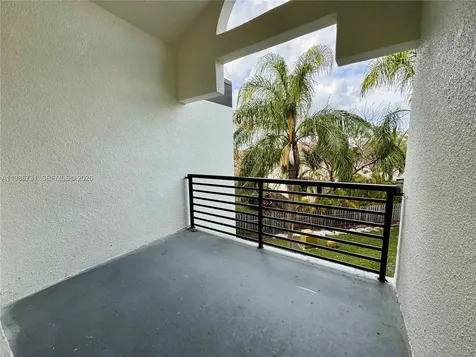 9731 Fontainebleau Boulevard Miami FL 33172
