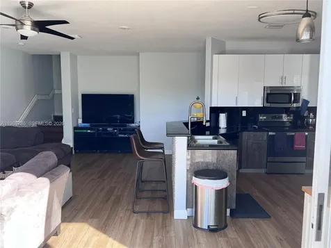 8642 NW 109th Court Doral FL 33178
