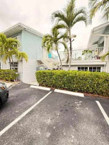 57 NE 24th Street Wilton Manors FL 33305