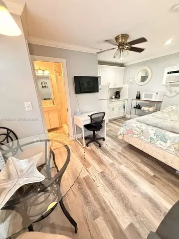 57 NE 24th Street Wilton Manors FL 33305