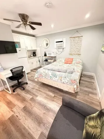 57 NE 24th Street Wilton Manors FL 33305