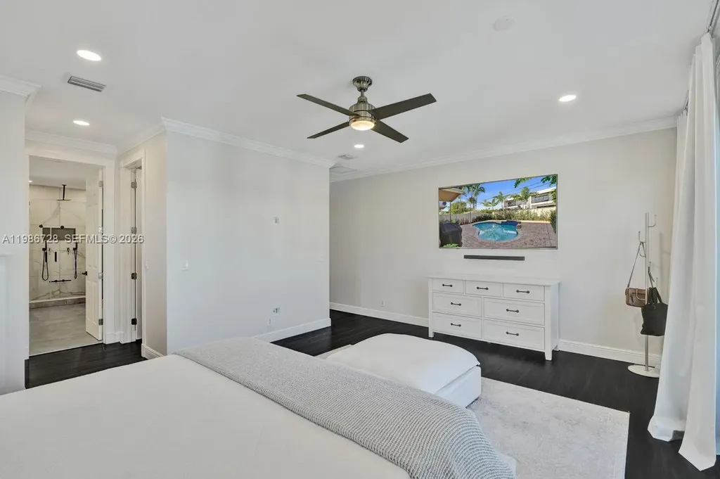 1121 NE 14th Avenue Fort Lauderdale FL 33304