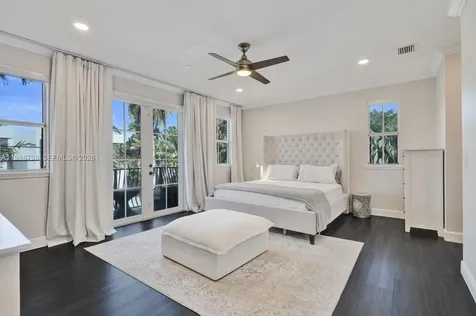 1121 NE 14th Avenue Fort Lauderdale FL 33304