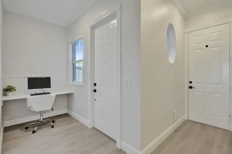 1121 NE 14th Avenue Fort Lauderdale FL 33304