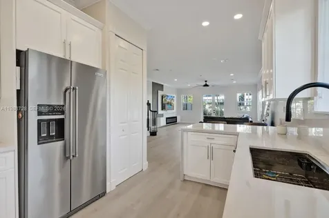 1121 NE 14th Avenue Fort Lauderdale FL 33304