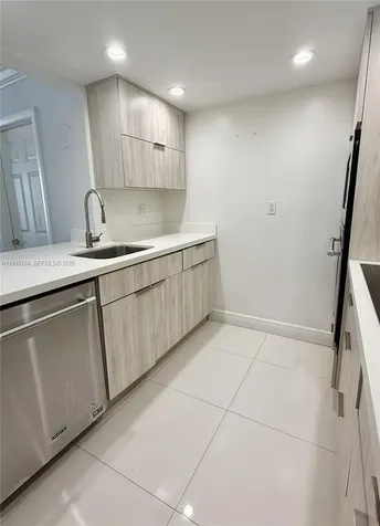 1717 N Bayshore Drive Miami FL 33132