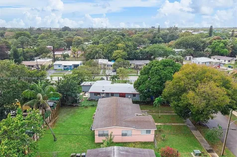 1804 NW 18th Court Fort Lauderdale FL 33311