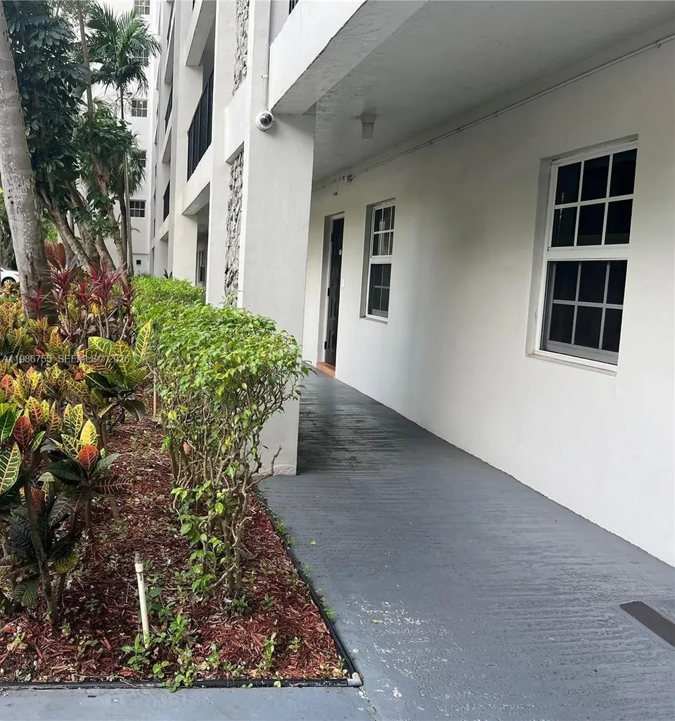 2900 N Course Drive Pompano Beach FL 33069