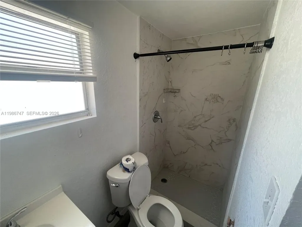 5738 Garfield Street Hollywood FL 33021