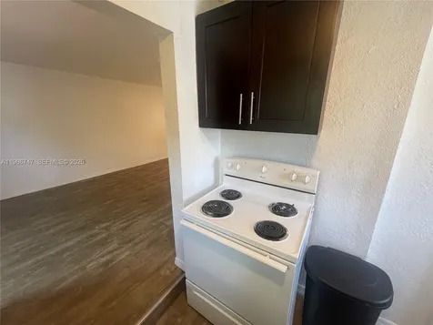 5738 Garfield Street Hollywood FL 33021