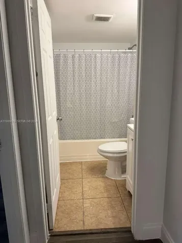 605 Ixoria Avenue Fort Pierce FL 34982