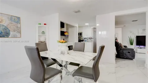 10529 NW 35th Avenue Miami FL 33147