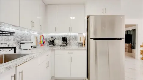 10529 NW 35th Avenue Miami FL 33147