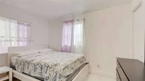 10529 NW 35th Avenue Miami FL 33147