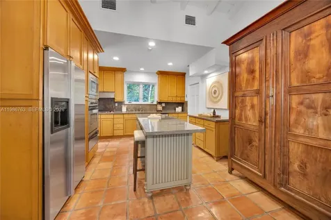 3820 Braganza Avenue Miami FL 33133
